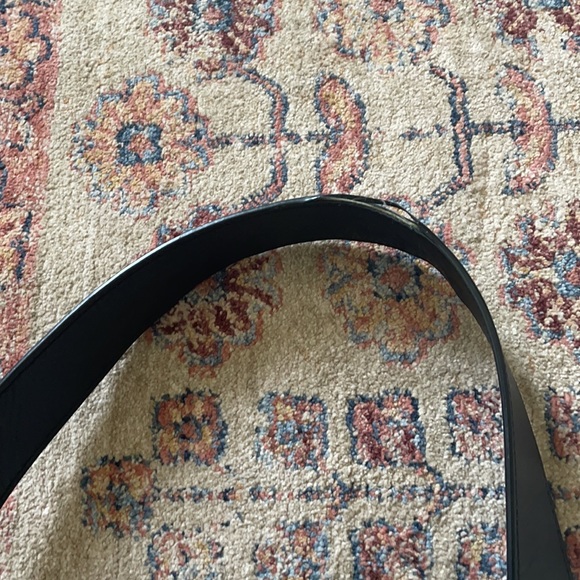 Vince Camuto Black Crossbody Bag - Picture 6 of 12